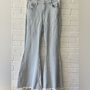 KanCan Signature Ultra High Rise Extreme Flair Light Blue Strip Jeans Women FLAW